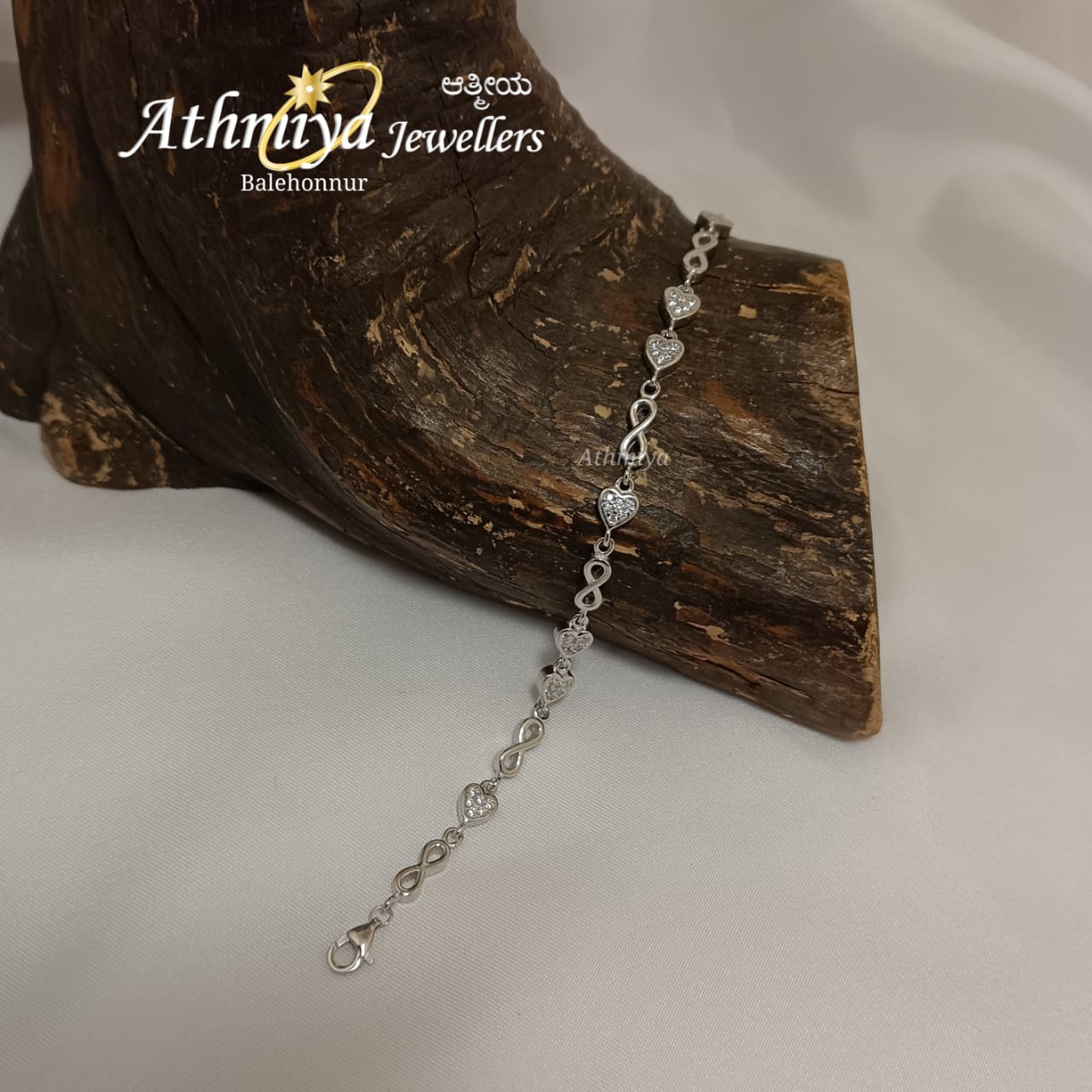 WhatsApp Image 2025-11-17 at 4.27.11 AM (1)