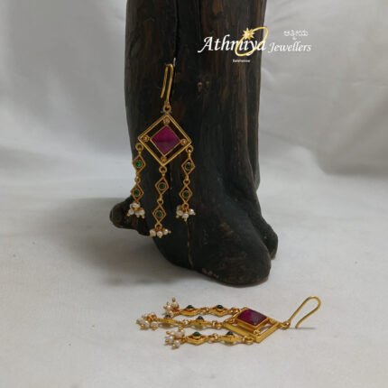92.5 SILVER EARRING ERG1888