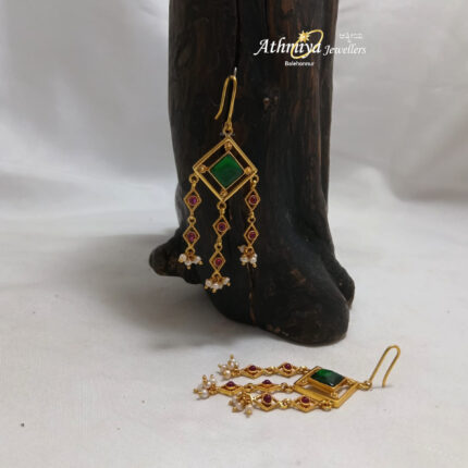 92.5 SILVER EARRING ERG1899